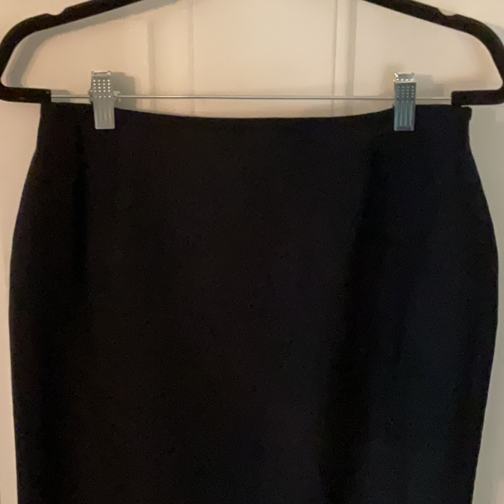 Lauren Ralph Lauren Black MIDI 100% Wool Skirt - Picture 2 of 11